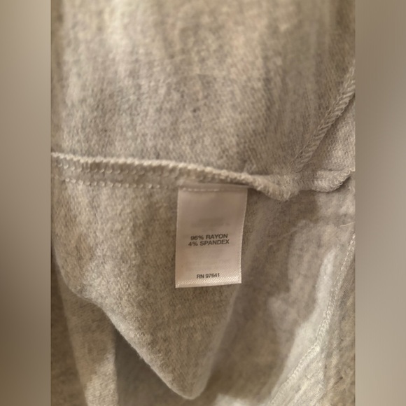 J. Jill fit Large light gray hoodie - Picture 5 of 7